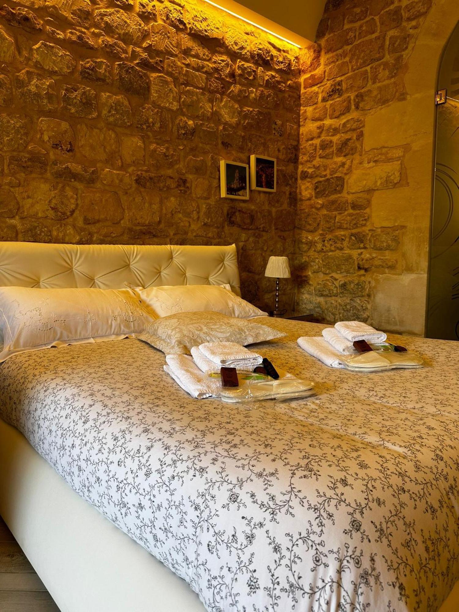 Casa Vacanze Modica Charme Экстерьер фото